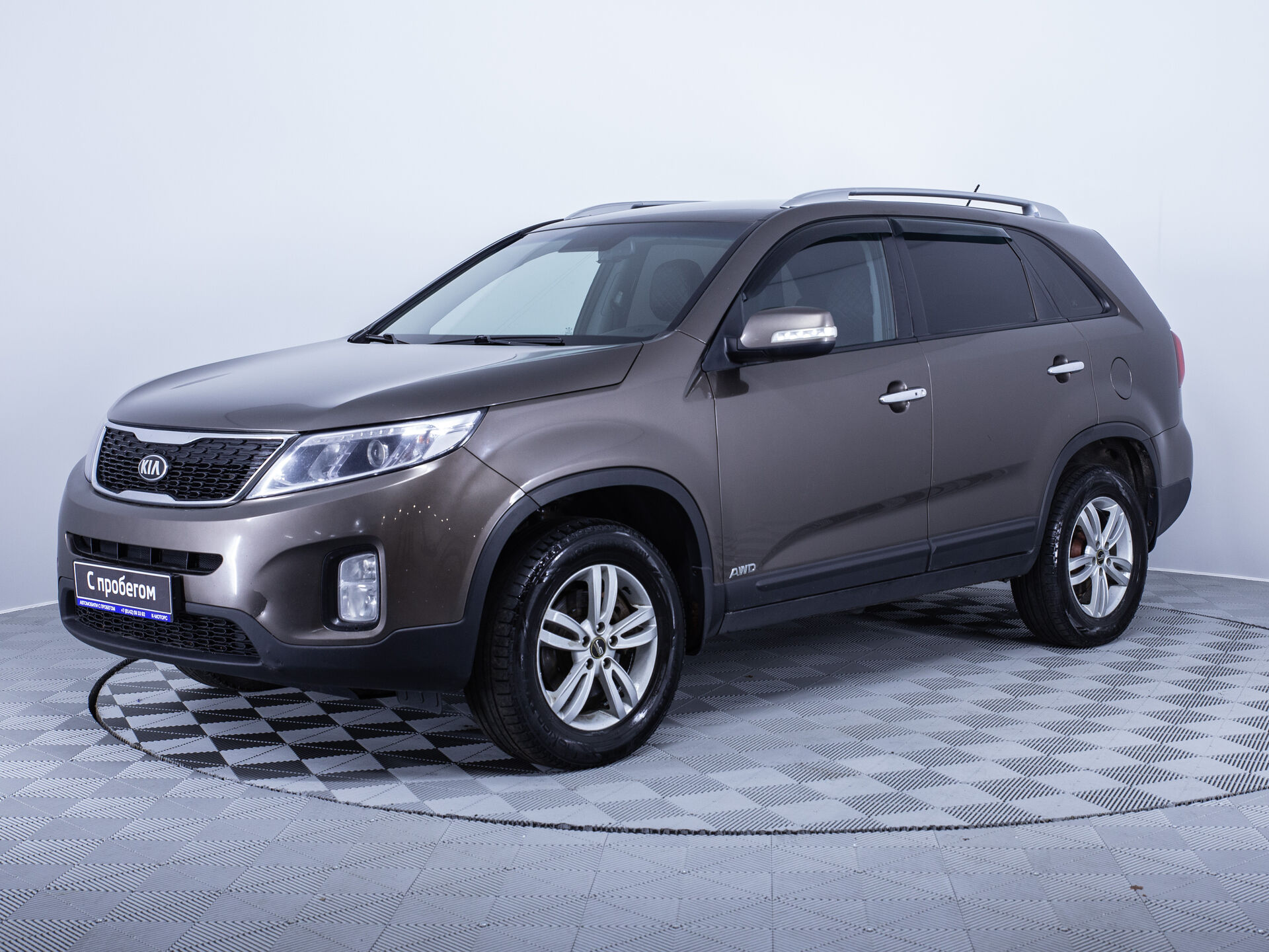 Купить Kia Sorento 2014 года (197 л. с.) коричневый с пробегом по цене  1890000 руб. | К-Моторс Петрозаводск