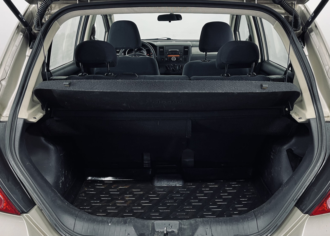 Nissan Tiida