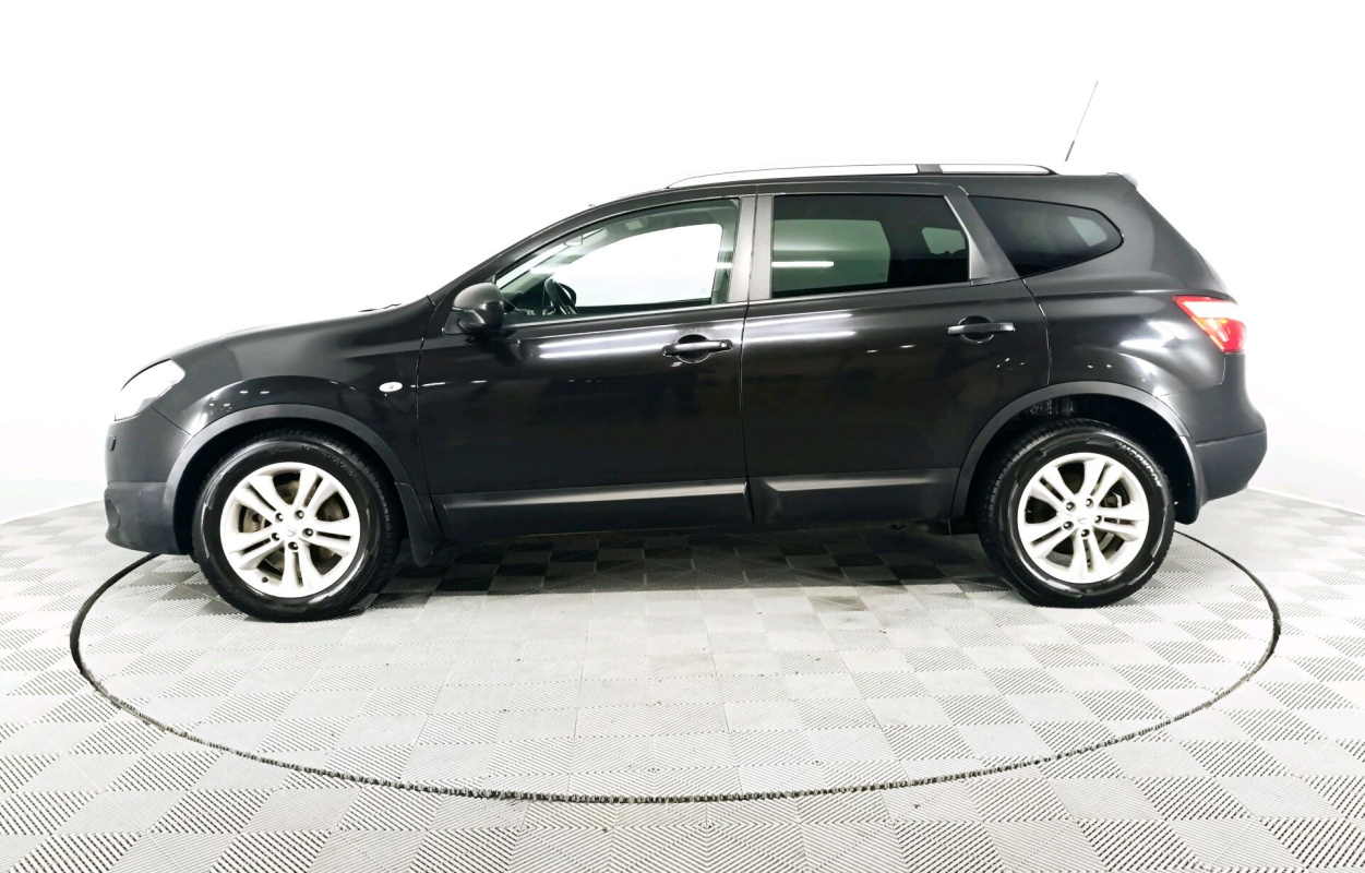 Nissan Qashqai+2