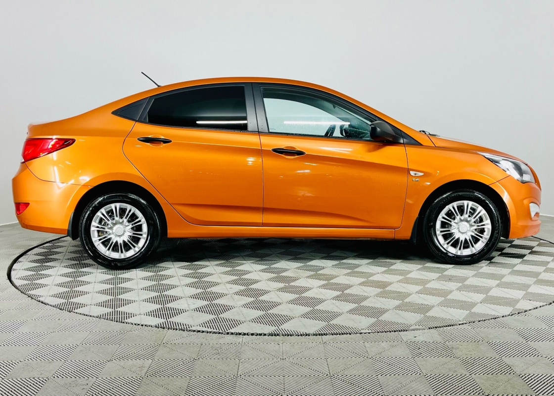 Hyundai Solaris