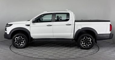 JAC T9