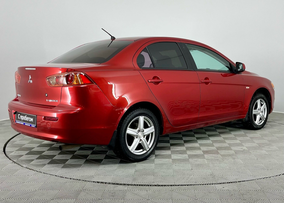 Mitsubishi Lancer