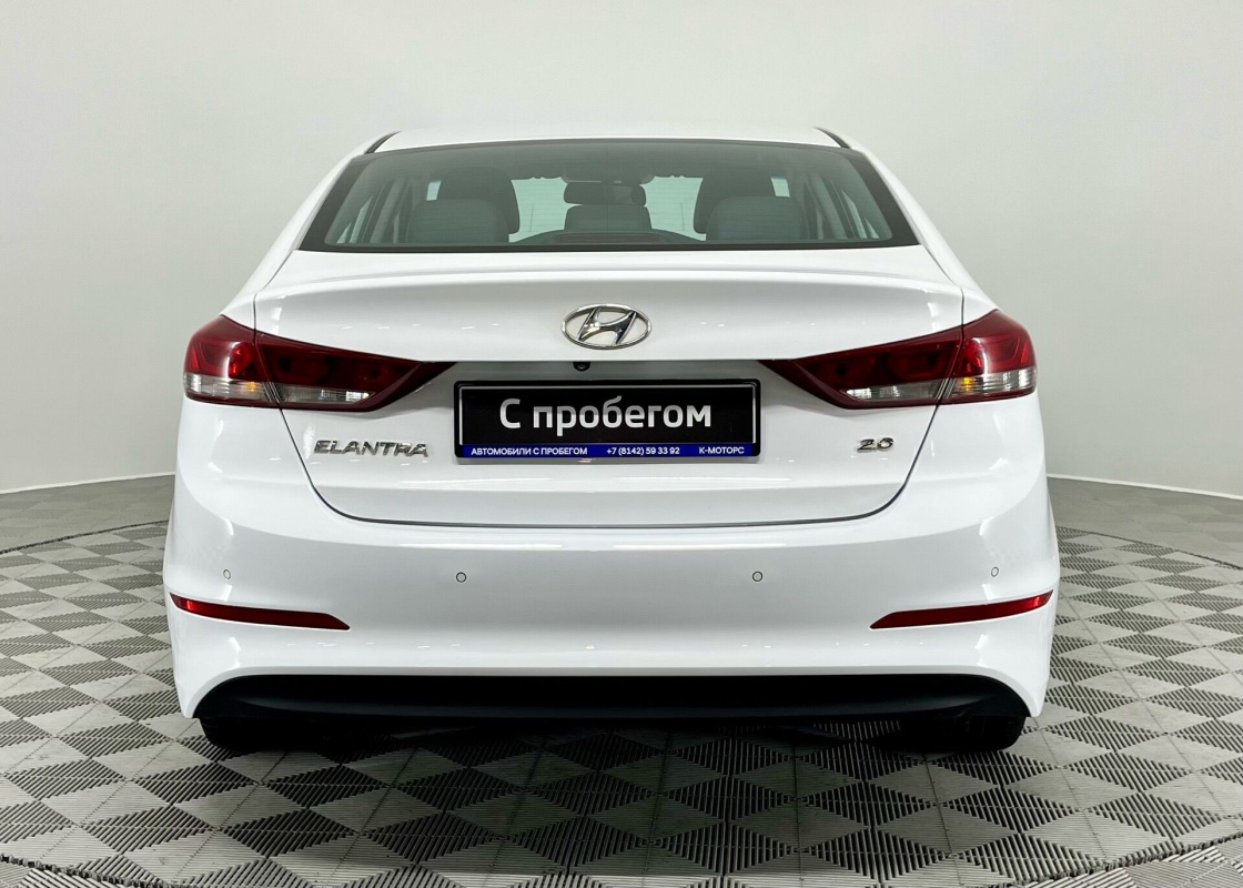 Hyundai Elantra