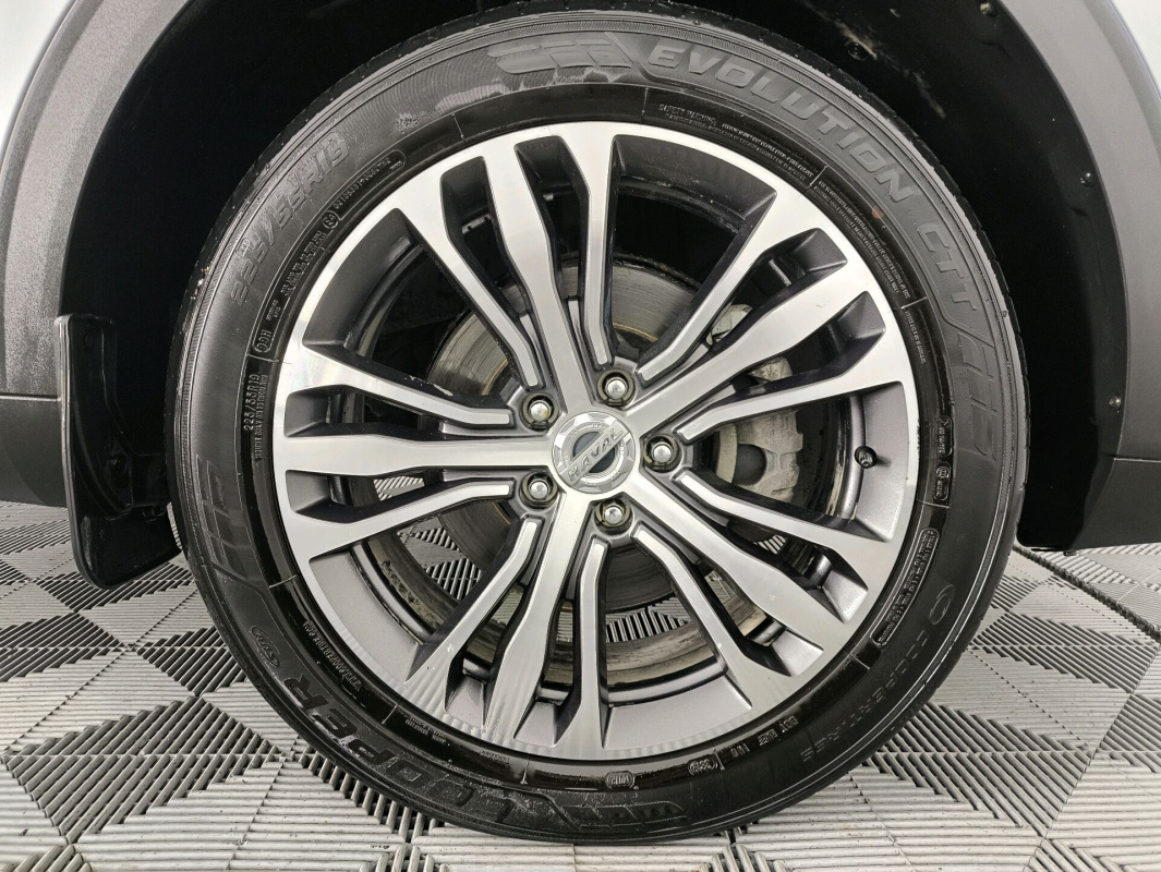 Haval F7