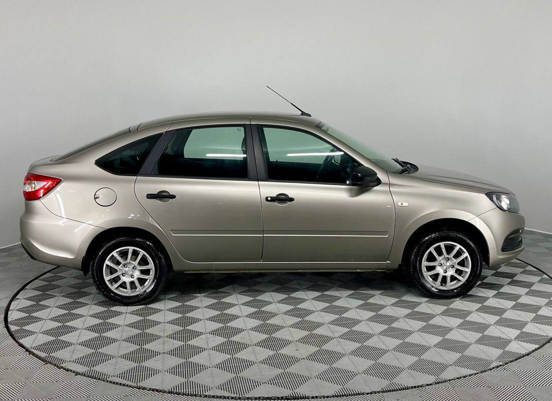 Lada (ВАЗ) Granta