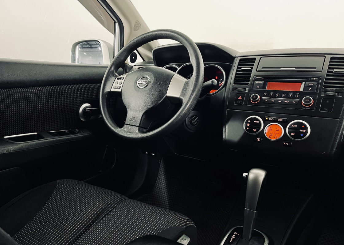 Nissan Tiida
