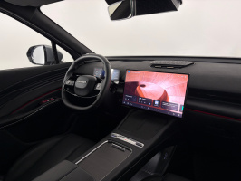 Omoda C7