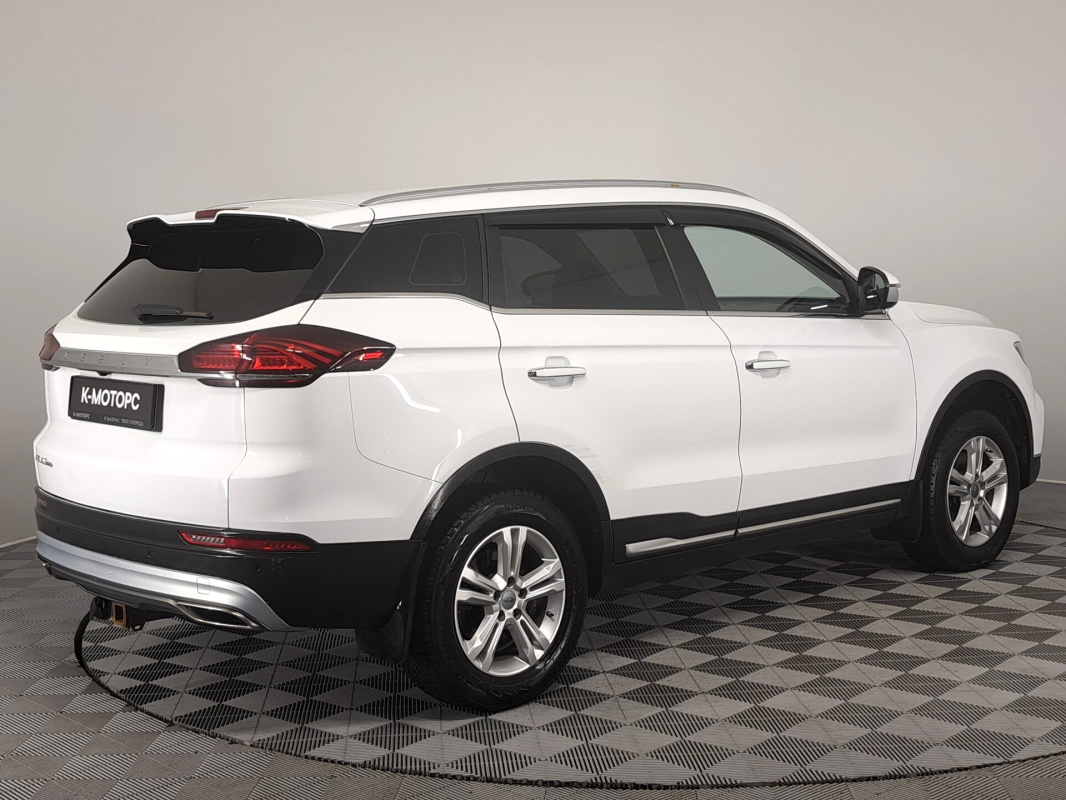 Geely Atlas Pro