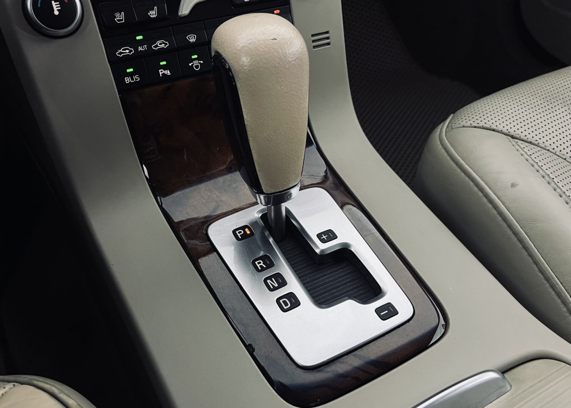 Volvo S80