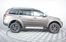 Mitsubishi Pajero Sport