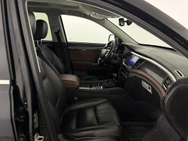 GAC GS8