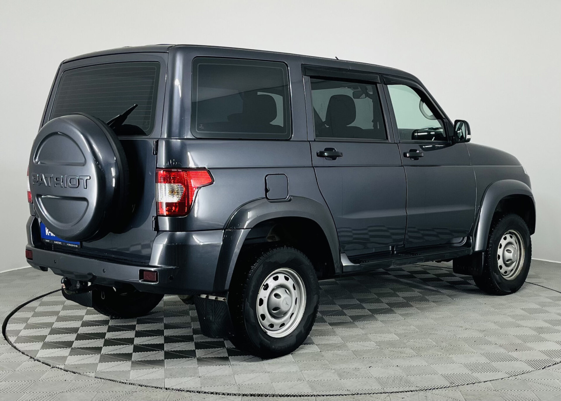 УАЗ Patriot