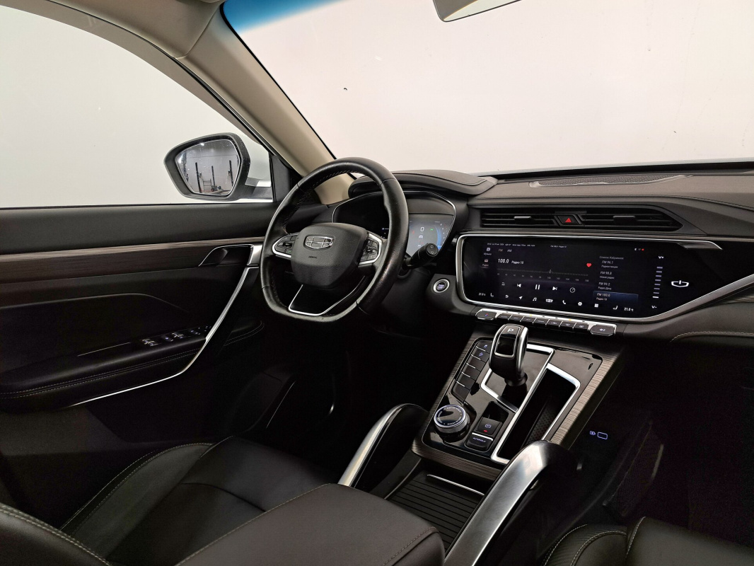 Geely Atlas Pro