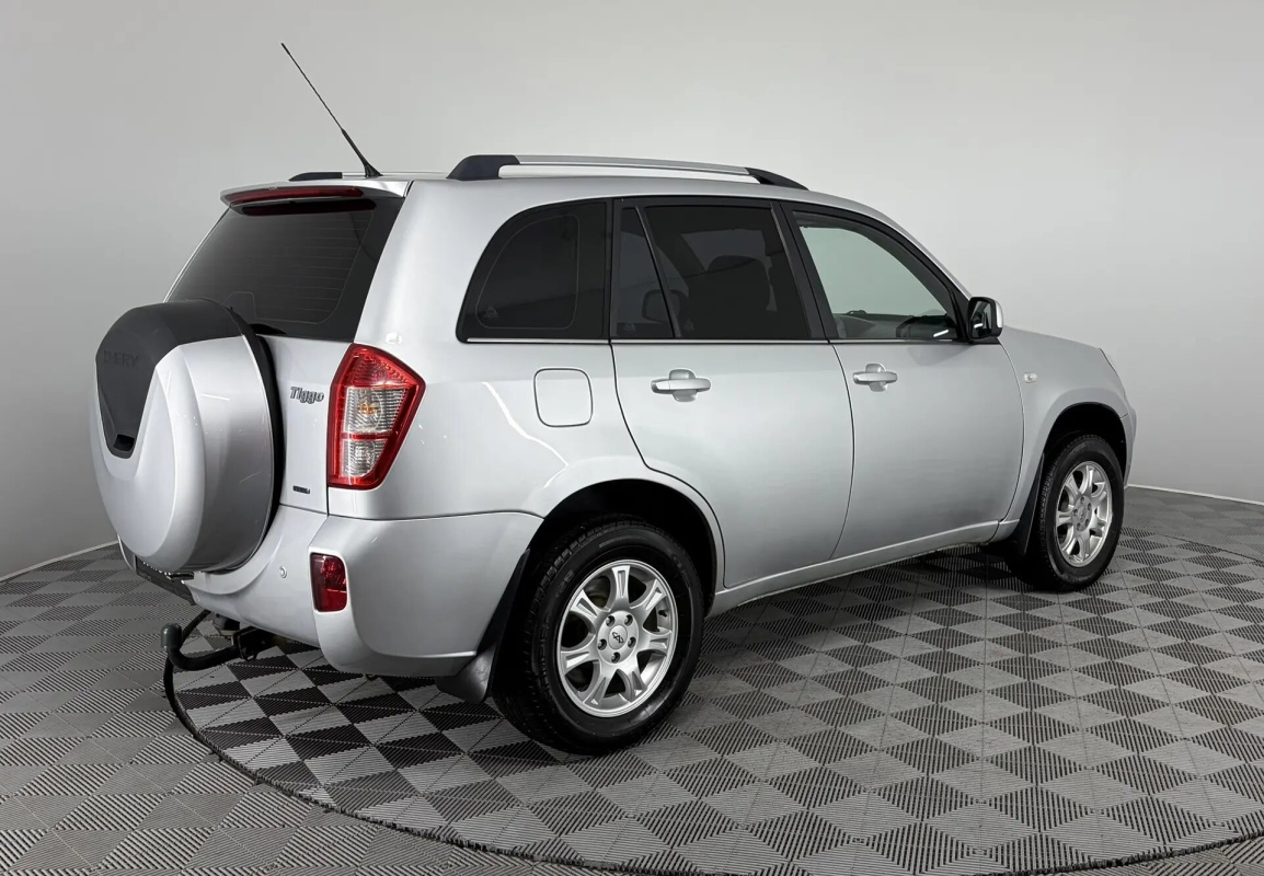 Chery Tiggo (T11)