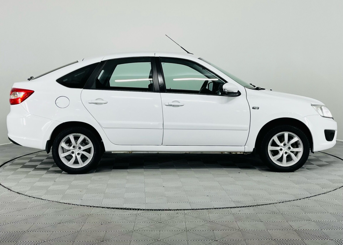 Lada (ВАЗ) Granta