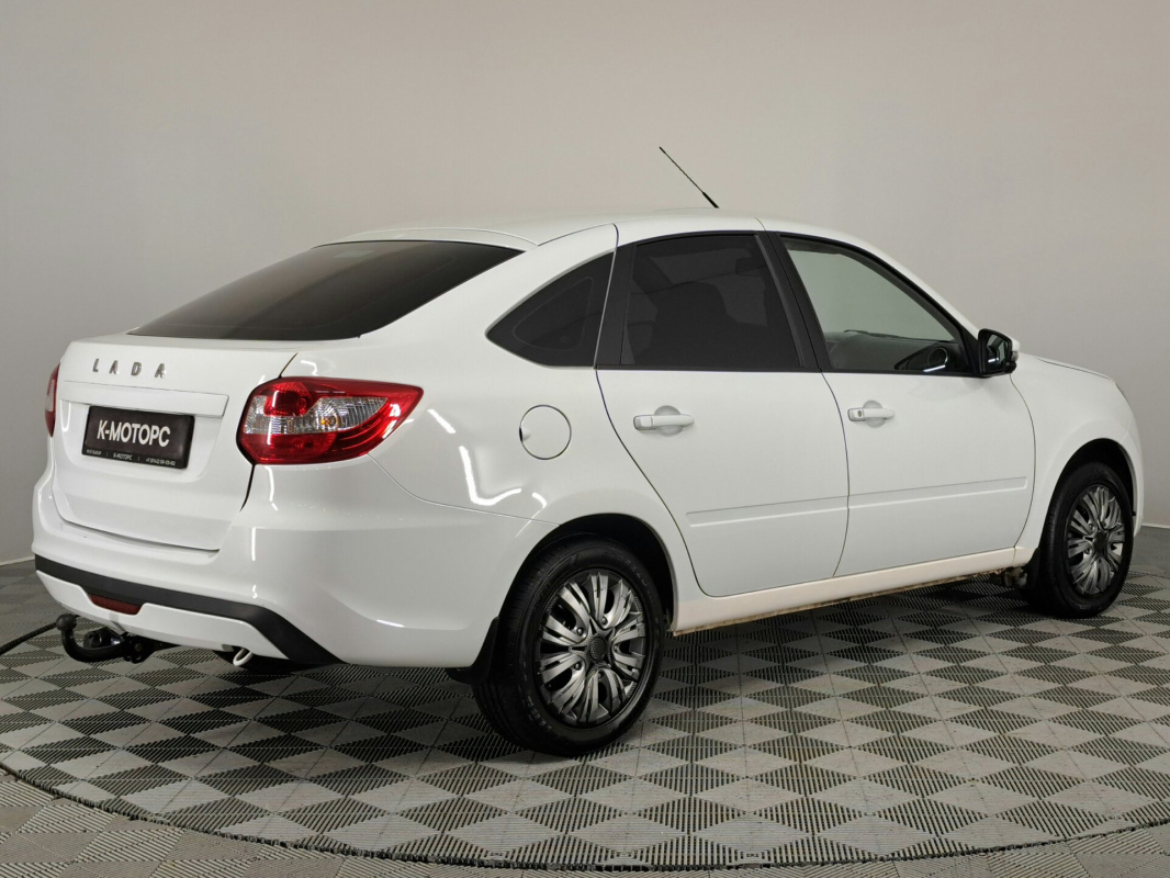 Lada (ВАЗ) Granta