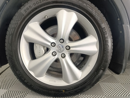 Infiniti FX