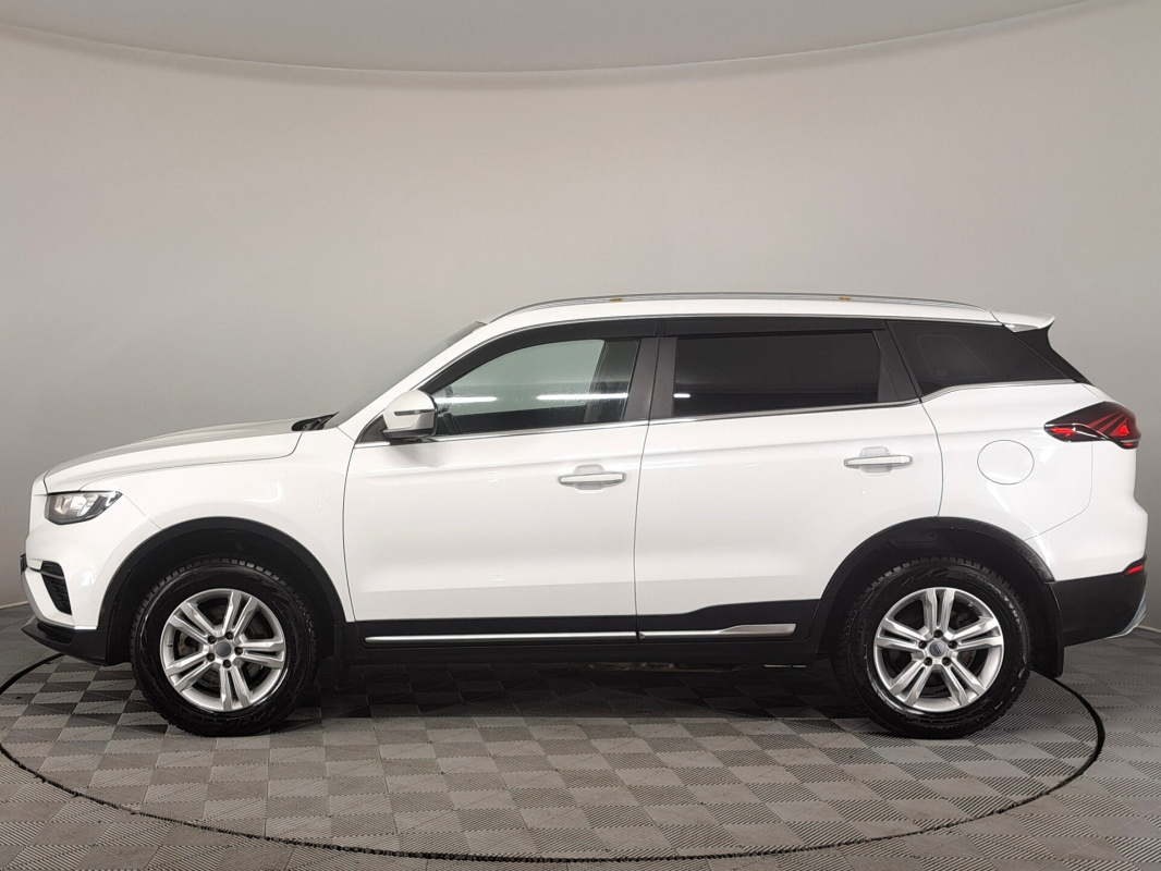 Geely Atlas Pro
