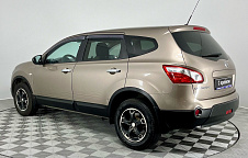 Nissan Qashqai+2