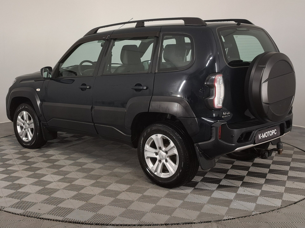 Lada (ВАЗ) Niva Travel