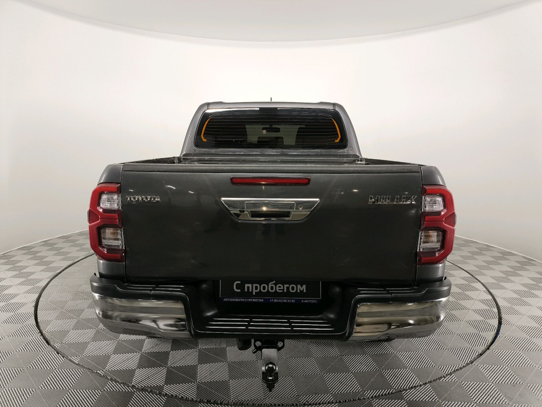 Toyota Hilux