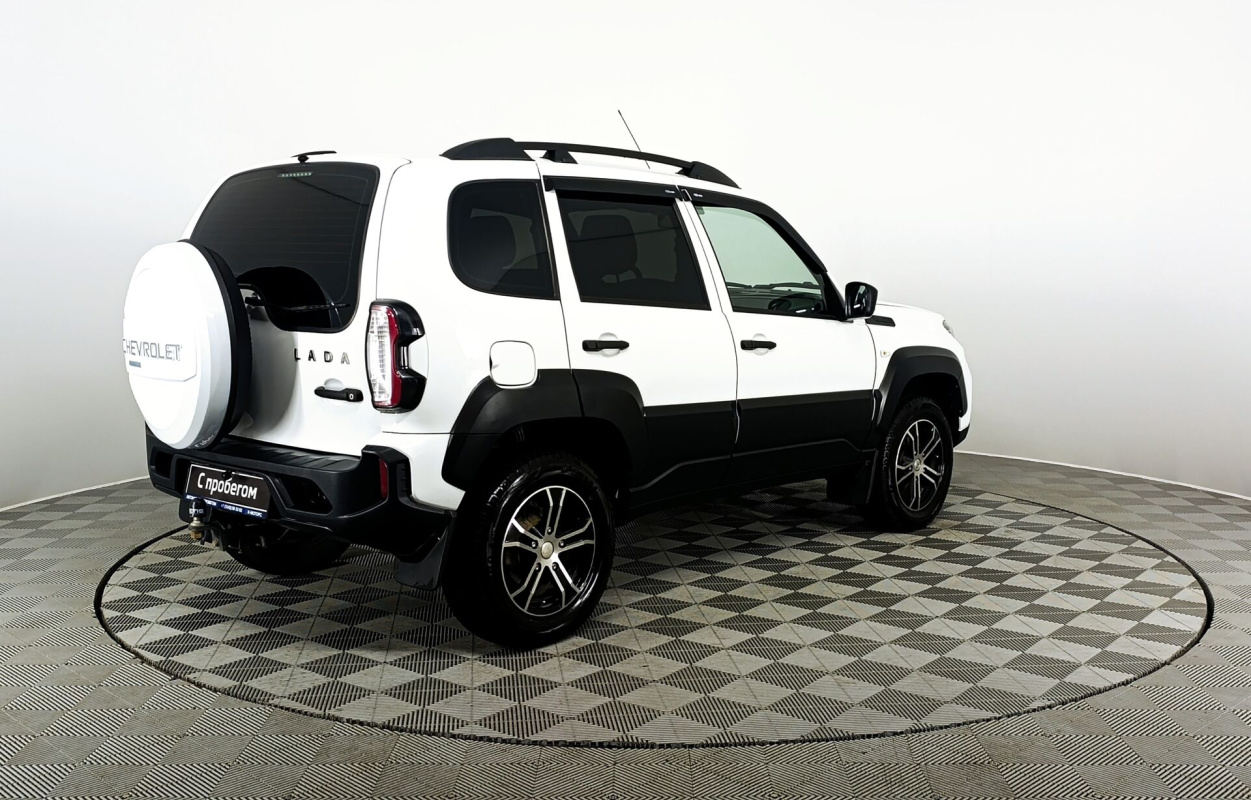 Lada (ВАЗ) Niva Travel