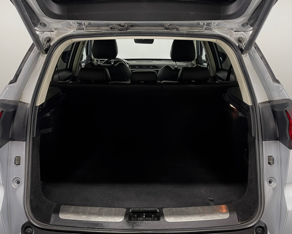Geely Atlas Pro