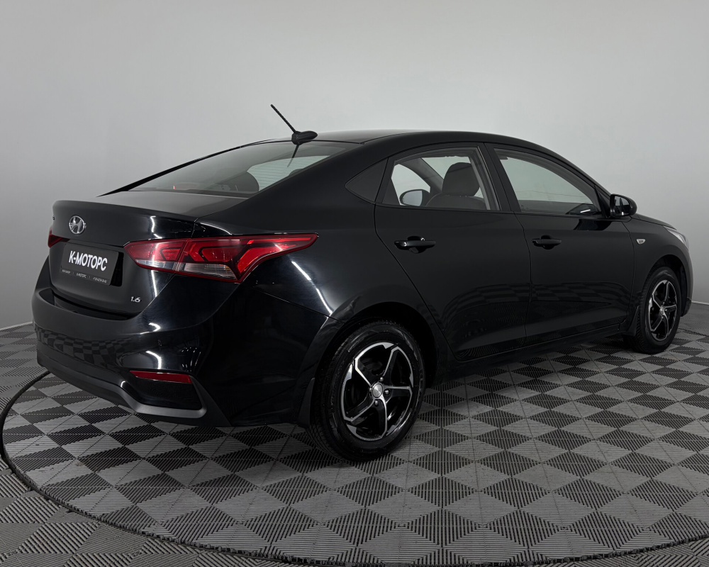 Hyundai Solaris
