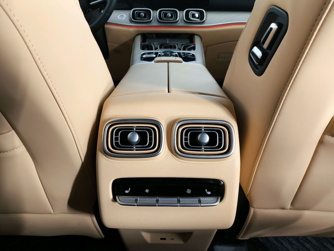 Jaecoo J8