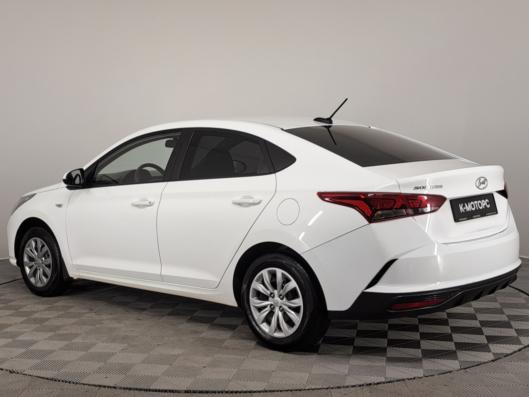 Hyundai Solaris