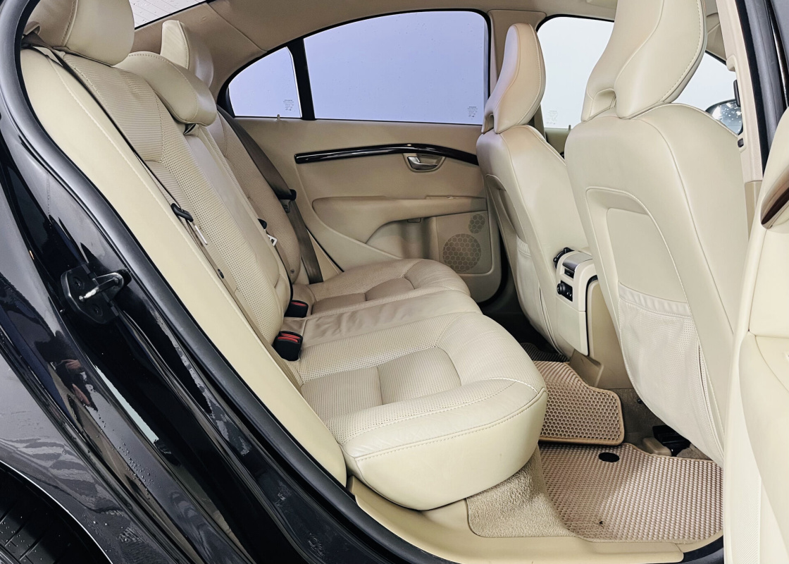Volvo S80