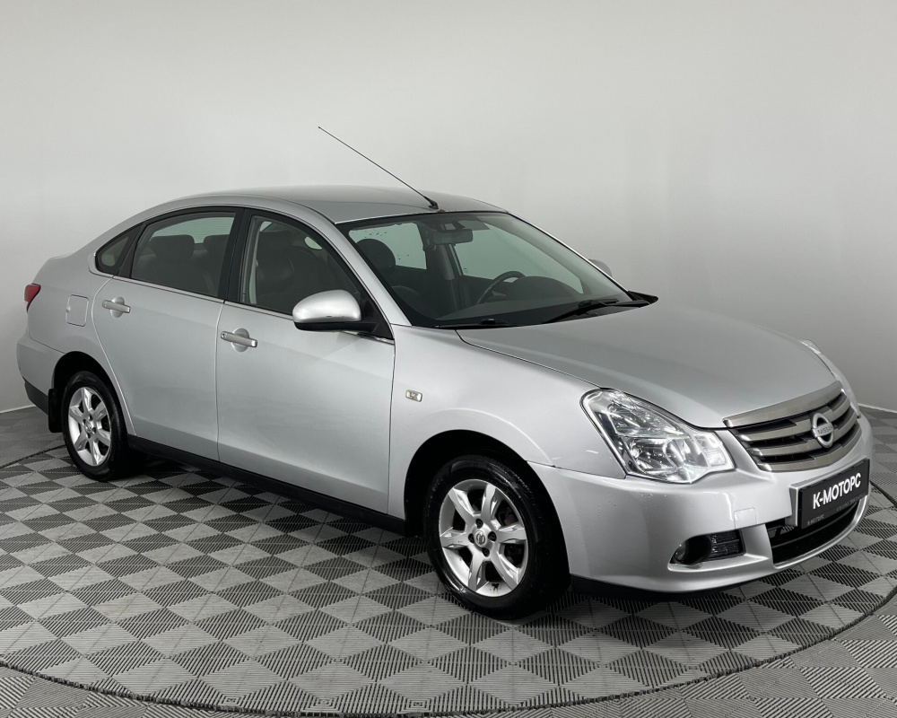 Nissan Almera