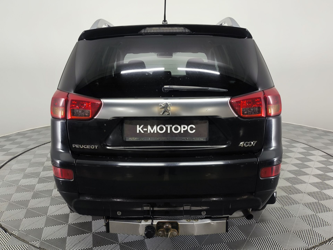 Peugeot 4007