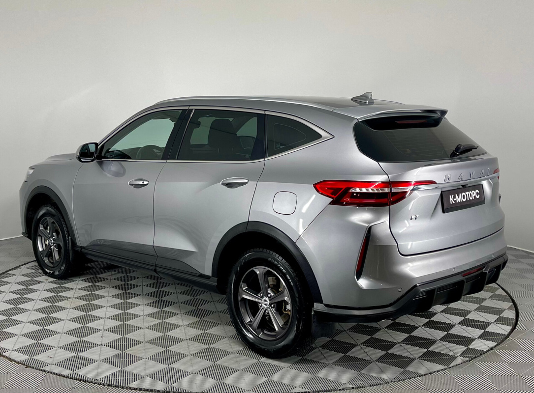 Haval F7