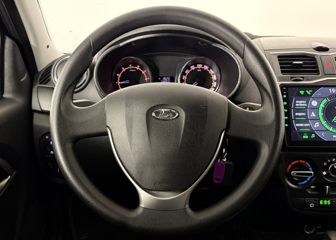 Lada (ВАЗ) Granta