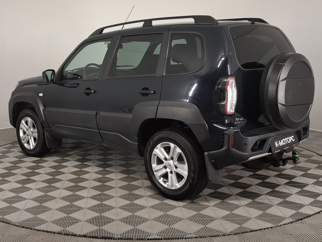 Lada (ВАЗ) Niva Travel