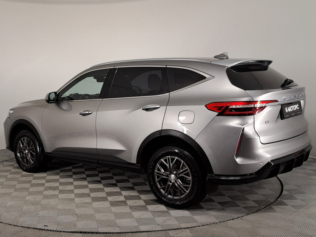 Haval F7