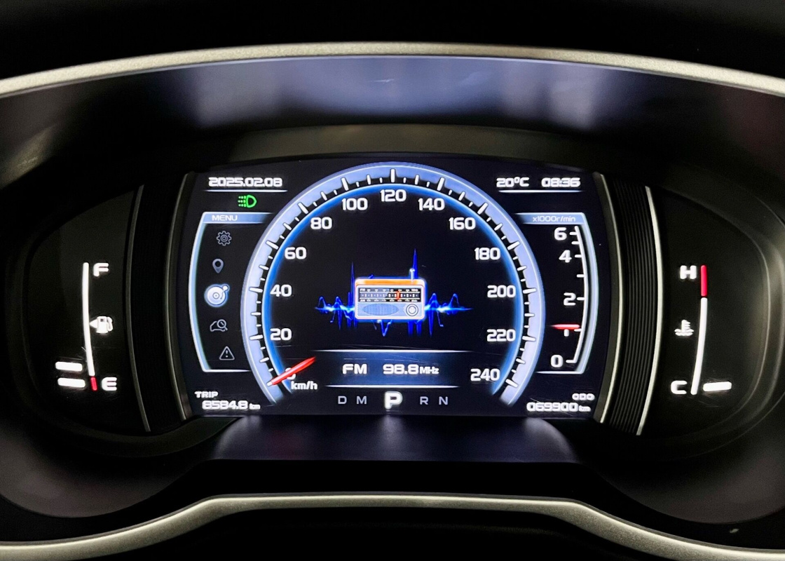 Geely Atlas