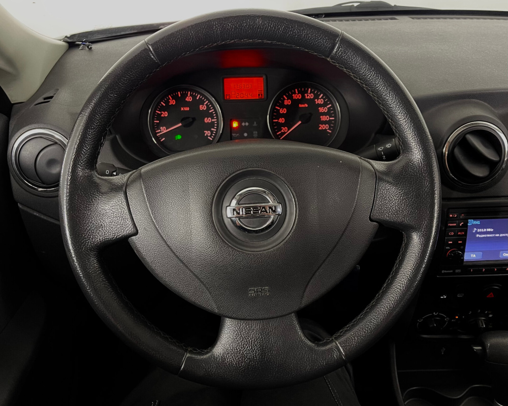 Nissan Almera