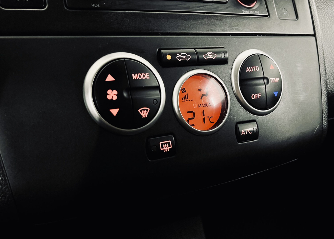 Nissan Tiida