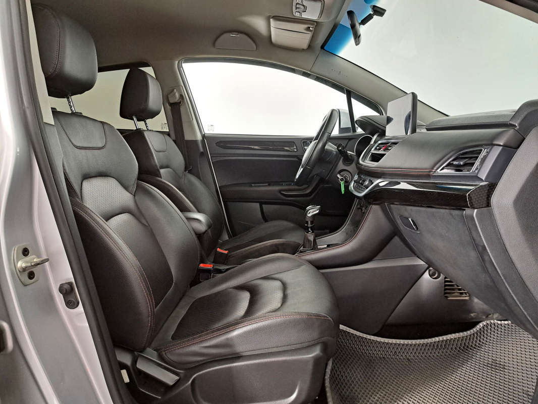 JAC JS3