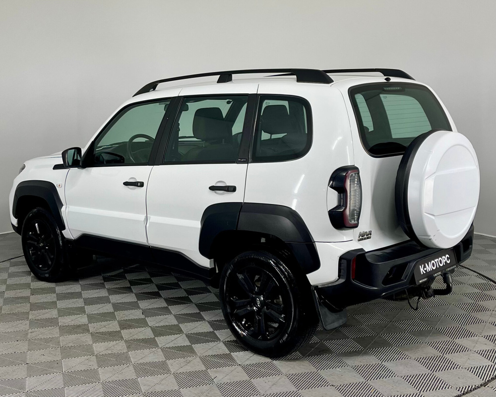 Lada (ВАЗ) Niva Travel