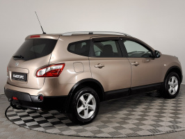 Nissan Qashqai+2