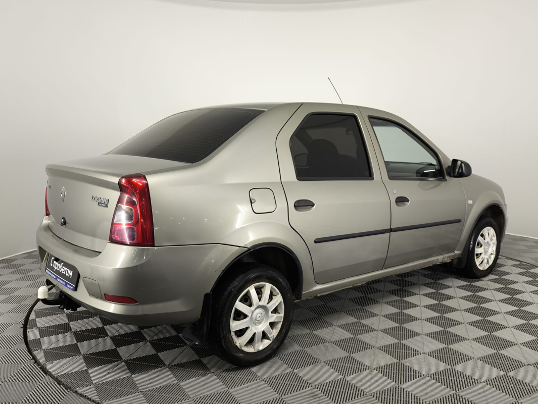 Renault Logan
