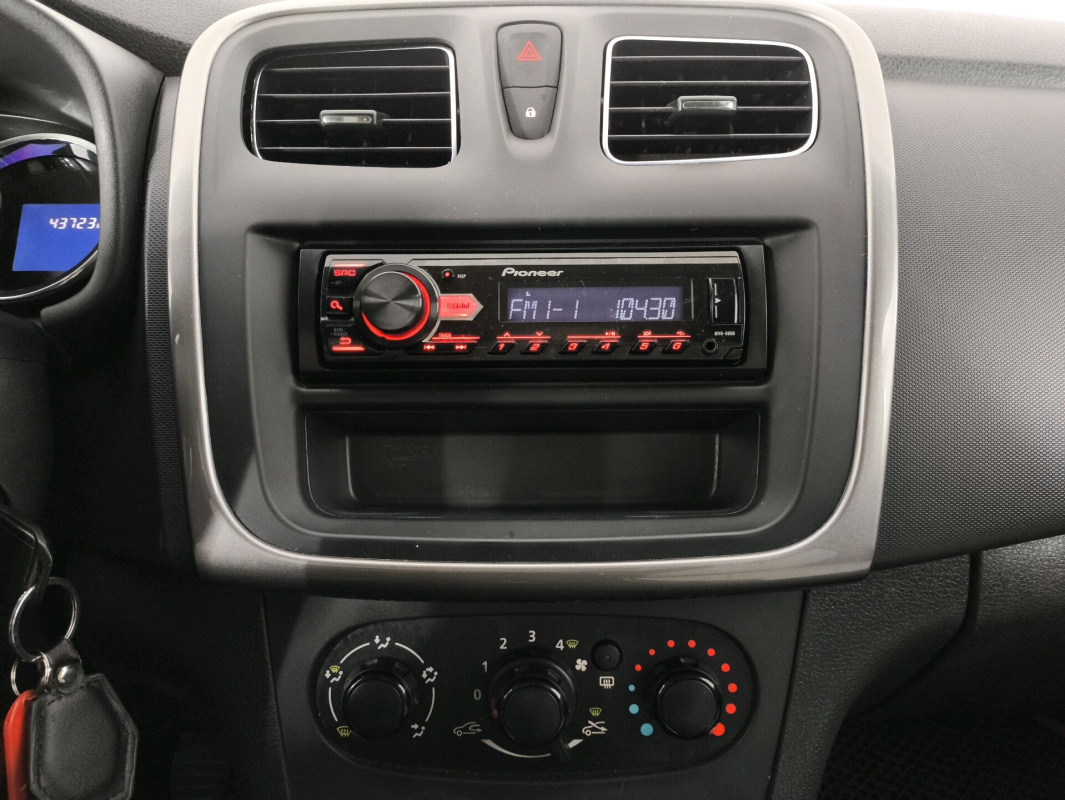 Renault Logan