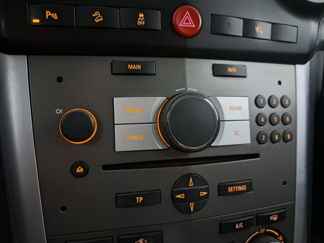 Opel Antara