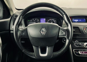 Renault Latitude