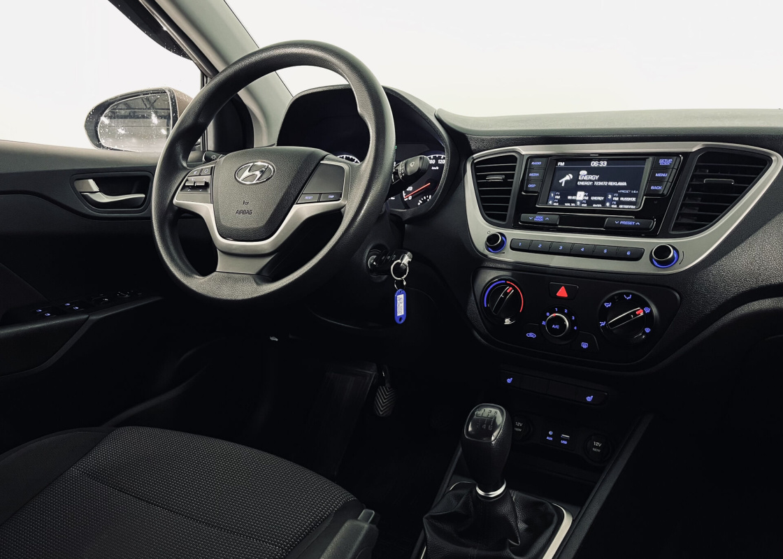 Hyundai Solaris