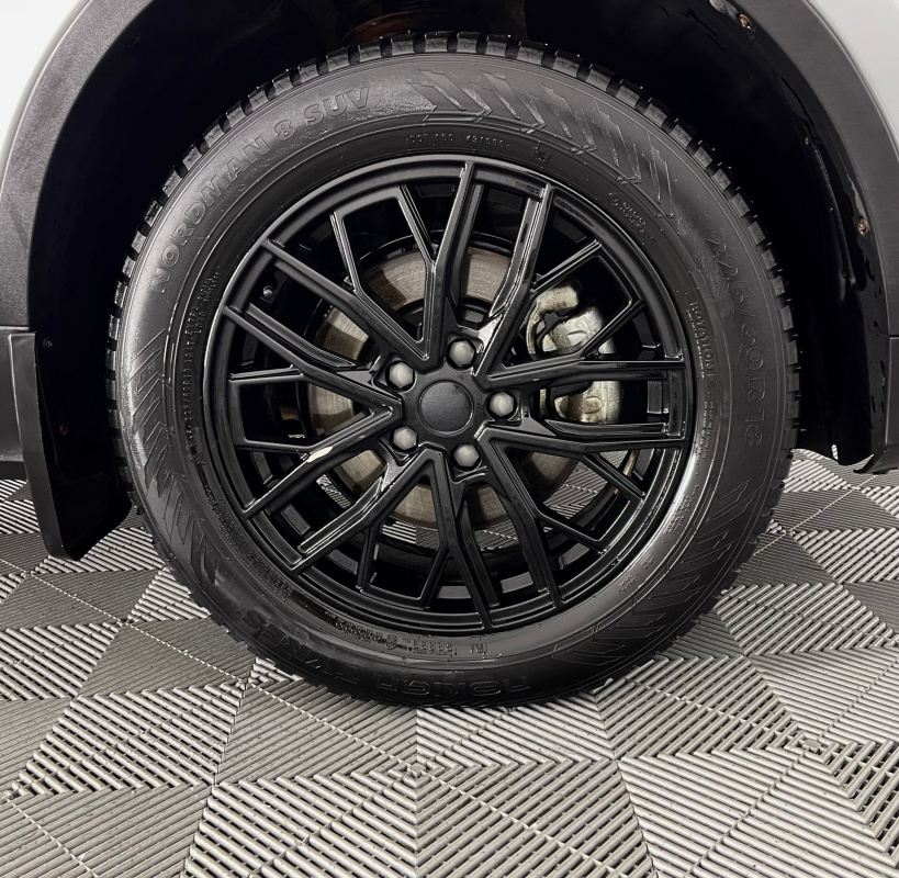Geely Atlas Pro