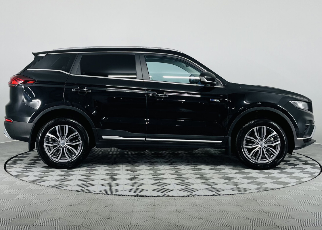 Geely Atlas Pro